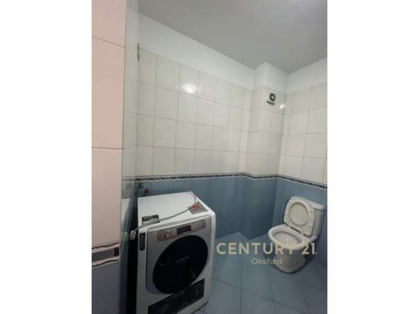 Tirane, shitet apartament 2+1 Kati 3, 123 m² 184.000 Euro