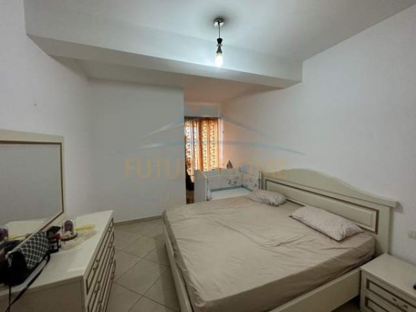 Tirane, shitet apartament 2+1 Kati 4, 94 m² 100.000 Euro (Kompleksi Golden Park)