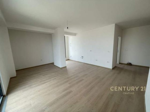 Tirane, shitet apartament 2+1 Kati 9, 93 m² 112.000 Euro