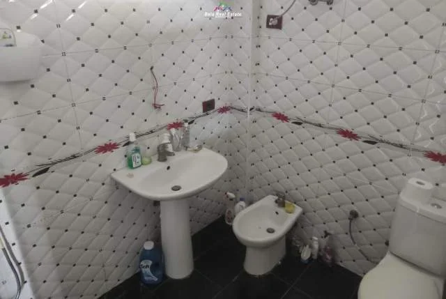 Tirane, jepet me qera apartament 2+1 Kati 3, 90 m² 400 Euro (Astir)