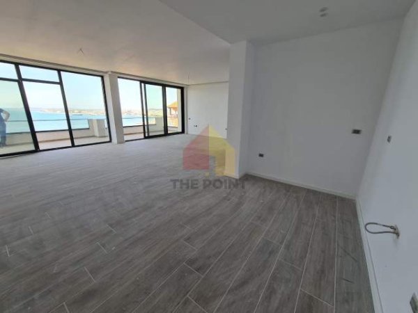 Vlore, shitet apartament 2+1+BLK Kati 2, 160 m² 270.000 Euro (Lungomare)