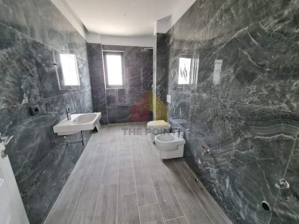 Vlore, shitet apartament 2+1+BLK Kati 2, 160 m² 270.000 Euro (Lungomare)
