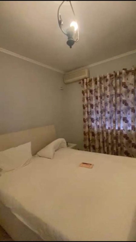 Tirane, jepet me qera apartament 2+1 Kati 2, 102 m² 350 Euro (Xhamlik)