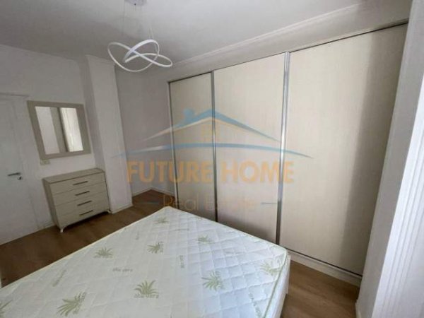 Tirane, shitet apartament 2+1 Kati 1, 91 m² 170.000 Euro (Komuna Parisit)