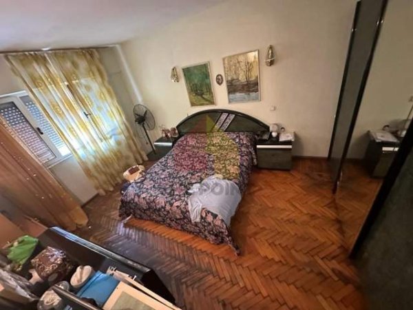 Tirane, jepet me qera apartament 2+1 Kati 4, 110 m² 600 Euro (Rruga Ibrahim Rugova)