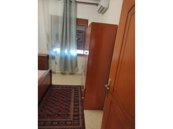 Tirane, jepet me qera apartament 2+1 Kati 3, 90 m² 580 € (Siri Kodra)