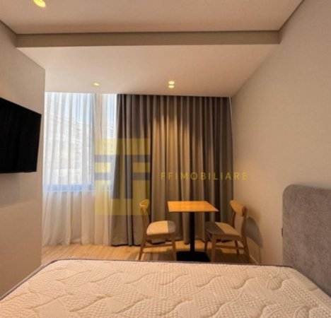 Tirane, jepet me qera , 128 m² 1.900 € (3 Garsoniere për qera, Ideale per BnB, Qendër, Rruga Luigi Gurakuqi, Tiranë)