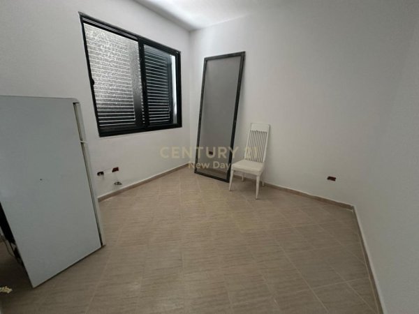 Durres, shitet apartament 2+1 Kati 0, 83 m² 105.000 € (Golem, Durres)