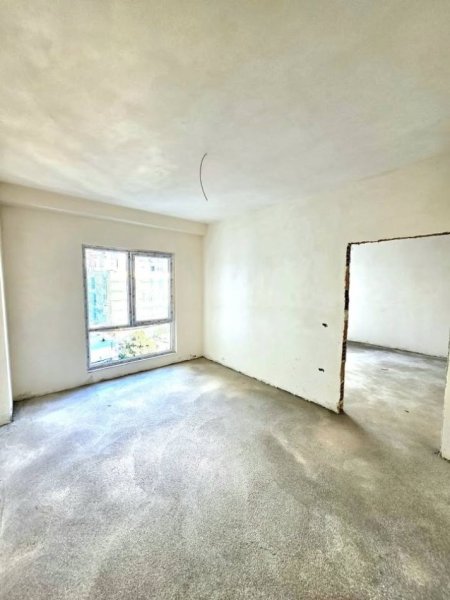 Tirane, shitet apartament 1+1+Ballkon Kati 5, 65 m² 106.598 € (Rruga Dibres)