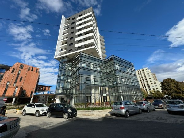 Elbasan, shitet ambjent biznesi Kati 2, 500 m² 498.000 € (ne qender te Elbasanit.)