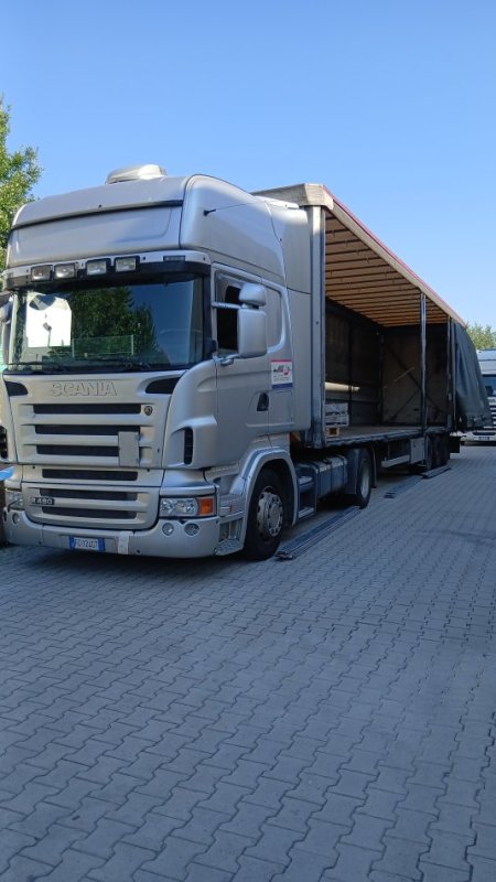 Shes Trajler Scania 480 Nafte, gri metalizato automatik Klima 20.000 €