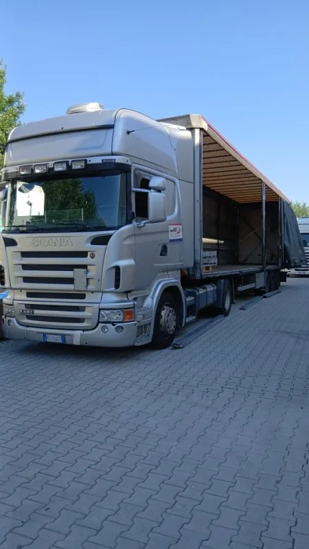 Shes Trajler Scania 480 Nafte, gri metalizato automatik Klima 20.000 €