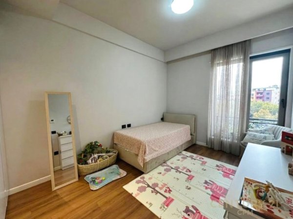 Tirane, shitet apartament 2+1+Aneks+Ballkon Kati 2, 127 m² 410.000 € (Kompleksi Delijorgji)