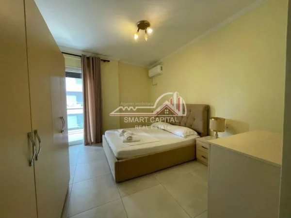 Vlore, jepet me qera apartament 3+1 Kati 3, 120 m² 550 € 