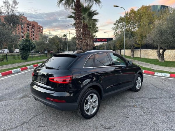 Tirane, shes SUV AUDI Q3 QUATTRO 2.0 TDI Nafte, e zeze automatik Klima 173.000 km
