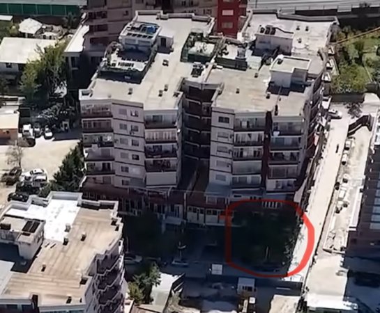 Tirane, jap me qera ambjent biznesi Kati 0, 92 m² 40.000 Leke (Rruga demokracia)