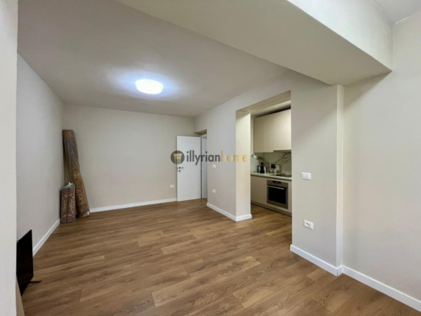 Tirane, jepet me qera apartament 1+1 Kati 2, 55 m² 470 € (Pallati me Shigjeta)