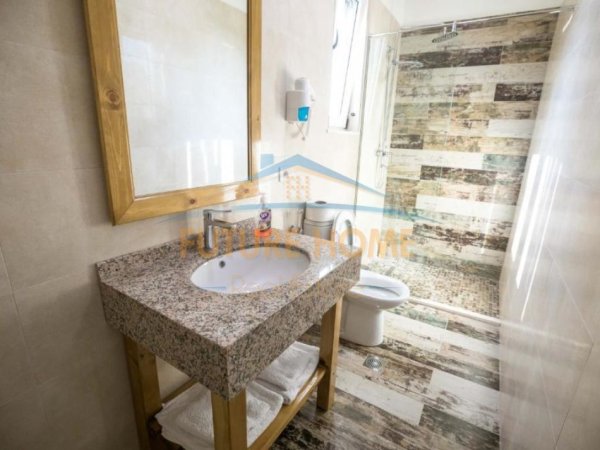 Tirane, shitet hotel , 500 m² 800.000 € 