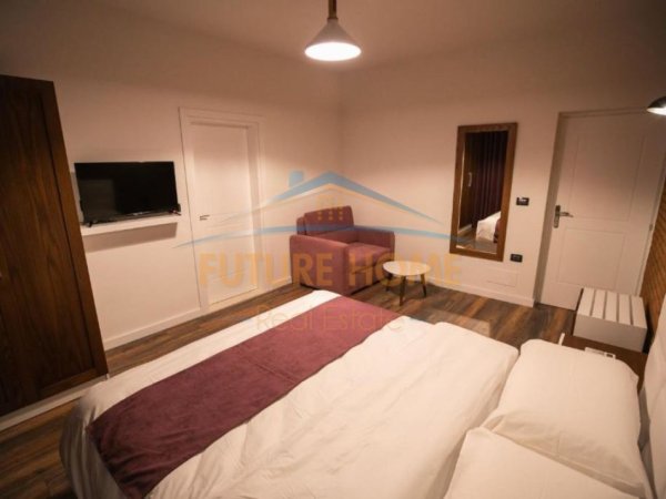 Tirane, shitet hotel , 500 m² 800.000 € 