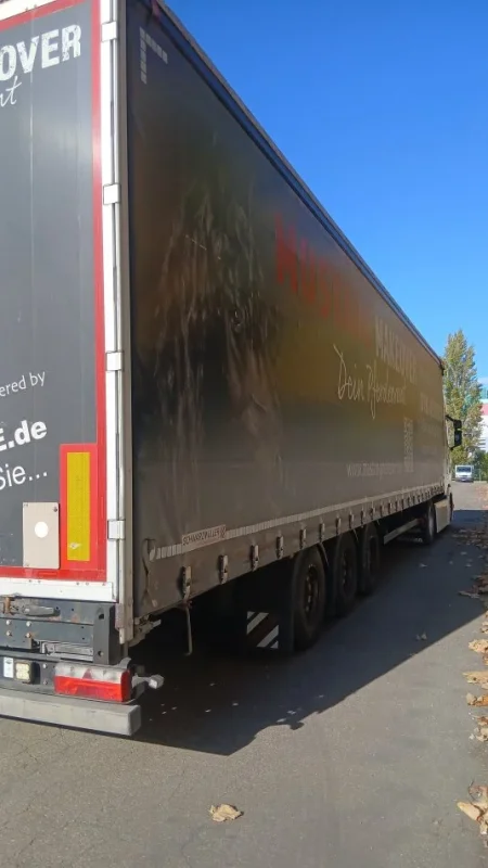 Itali, shes Koke Trajleri Scania s500 Nafte, e bardhë automatik Klima 65.000 €