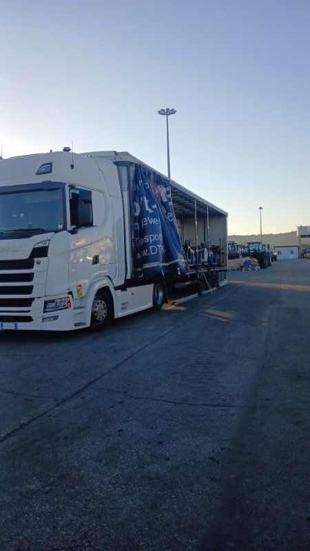 Itali, shes Koke Trajleri Scania s500 Nafte, e bardhë automatik Klima 65.000 €