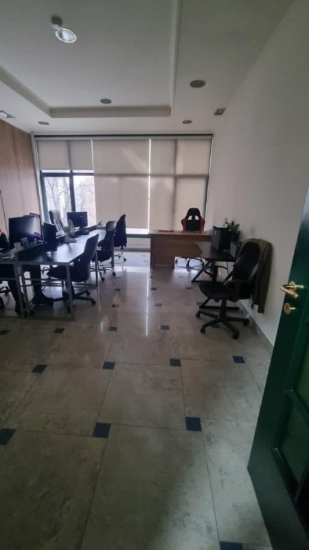 Tirane, shitet ambjent biznesi , 351 m² 1.500.000 € (Sheshi Willson)