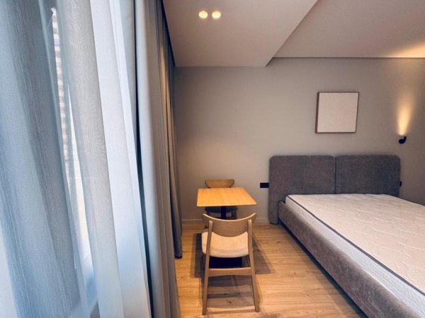 Tirane, jepet me qera apartament 1+1 Kati 3, 1.950 € 