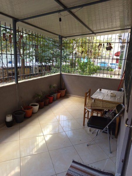 Tirane, jepet me qera apartament 3+1+Aneks+Ballkon Kati 1, 120 m² 600 € (ISH parku)
