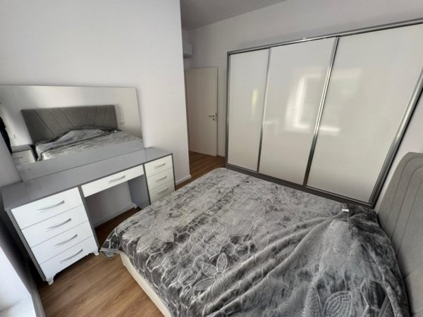 Tirane, jepet me qera apartament 2+1 Kati 3, 450 €