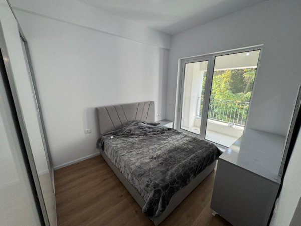 Tirane, jepet me qera apartament 2+1 Kati 3, 450 €