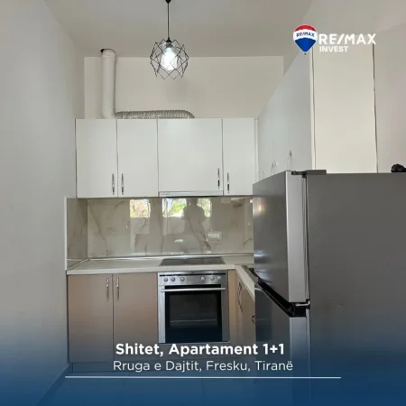 Tirane, shitet apartament 1+1+Ballkon Kati 0, 85 m² 95.000 € (rruga dajtit auto kalaja)