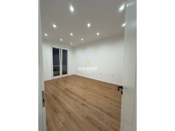 Tirane, shitet apartament 2+1+Ballkon Kati 4, 73 m² 168.000 € (Midis Rrugës së Durrësit dhe Komisariatit Nr.3)