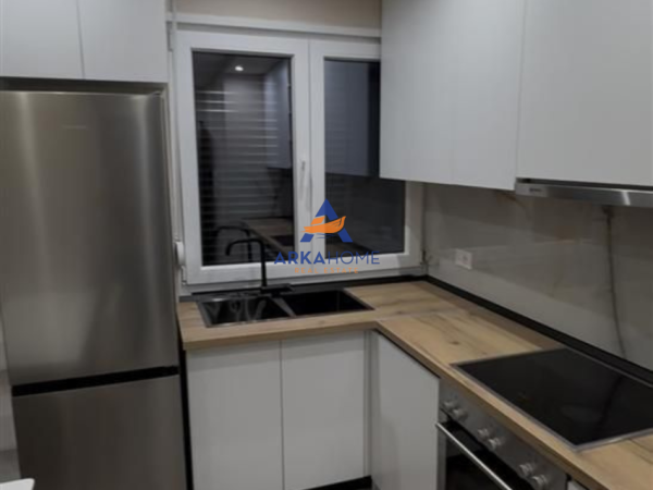Tirane, jepet me qera apartament 1+1+Ballkon Kati 6, 60 m² 674 € (jordan misja)