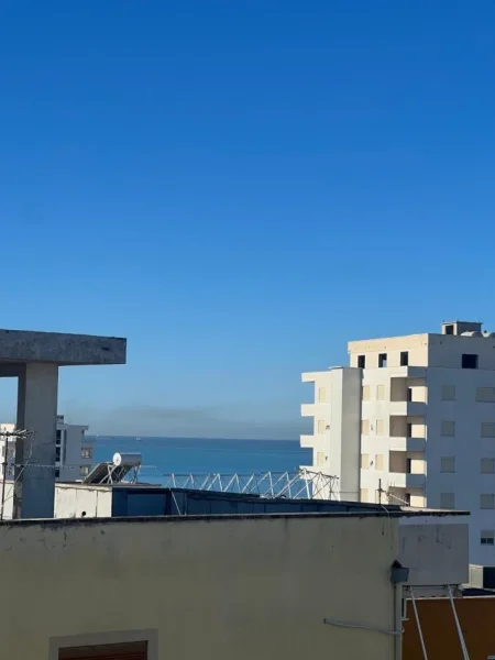 Durres, shitet apartament 2+1+Ballkon Kati 10, 85 m² 128.000 € (Rruga Pavarsia Durres)