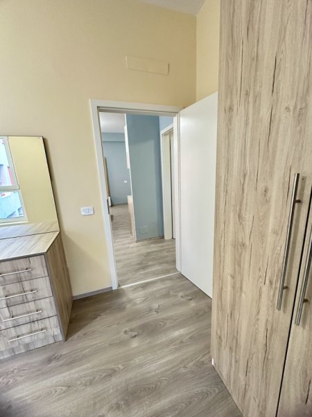 Tirane, jepet me qera apartament 2+1+Ballkon Kati 5, 70 m² 520 € (Pasho Hysa ,Kompleksi Mangalem)