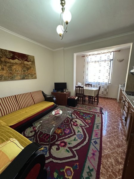 Tirane, shes apartament 3+1+Aneks+Ballkon Kati 7, 110 m² 255.000 € (Prane Bar Observatorit)