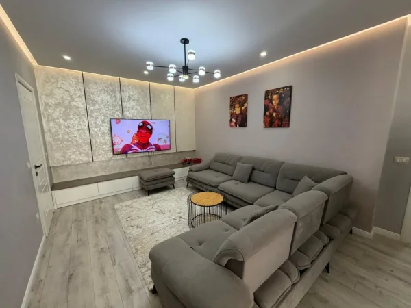 Tirane, shitet apartament 2+1 Kati 5, 110 m² 165.000 € (Astir perballe Vilave L)