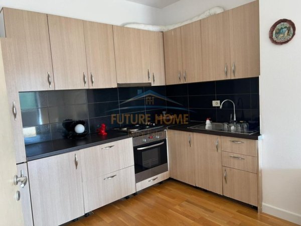 Tirane, jepet me qera apartament 2+1 Kati 4, 100 m² 600 € (Yzberisht, Bulevardi Migjeni)