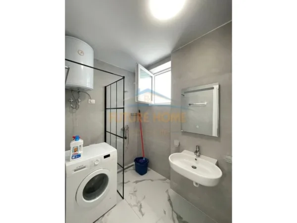 Tirane, jepet me qera apartament 2+1 Kati 4, 71 m² 700 € (Liqeni i Thate)