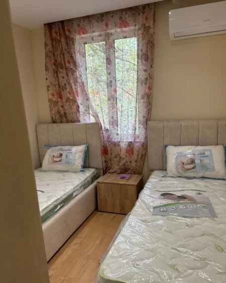 Tirane, jepet me qera apartament 2+1 Kati 4, 70 m² 550 € (Bulevardi Bajram Curri , perballe gjykates se rrethit , Te Lulishtja1Maj)