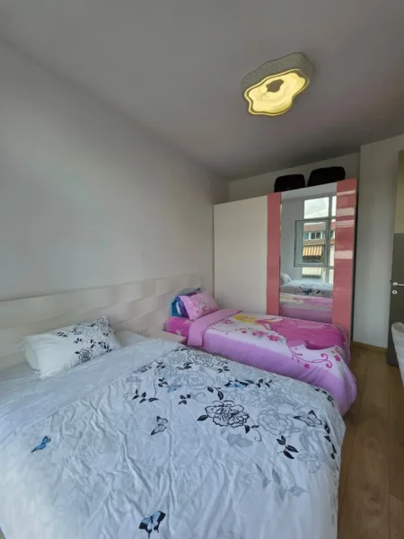 SHITET APARTAMENT 2+1+2 TEK KOMPLEKSI KIKA 2 , KOMUNA E PARISIT
