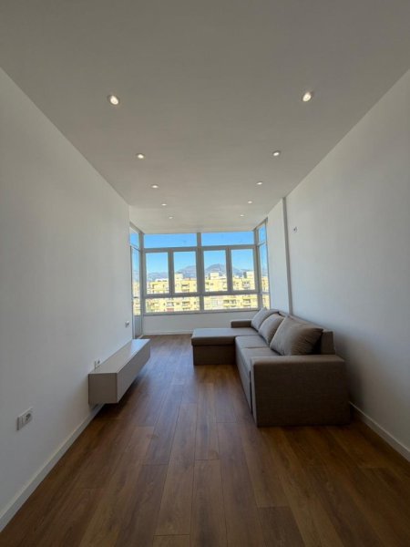 Tirane, shitet apartament 1+1 Kati 7, 64 m² 95.000 € (Astir)