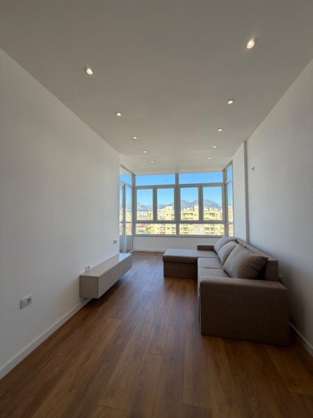 Tirane, shitet apartament 1+1 Kati 7, 64 m² 95.000 € (Astir)