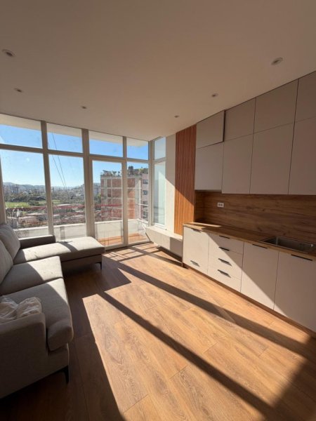 Tirane, shitet apartament 1+1 Kati 7, 61 m² 93.000 €