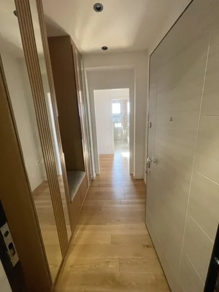 Tirane, jepet me qera nga Pronari, pa-komision apartament duplex 3+1+Ballkon Kati 10, 230 m² 1000€ (Teodor keko)