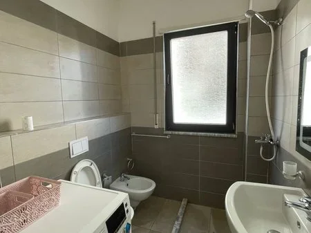 Tirane, shitet apartament 2+1 Kati 1, 75 m² 210.000 € 