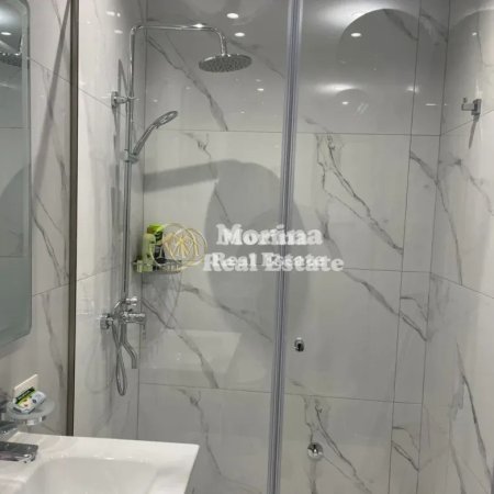 Tirane, jepet me qera apartament 1+1 Kati 8, 70 m² 1.000 € (Rruga e Kosovareve)