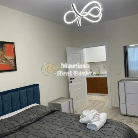 Tirane, jepet me qera apartament 1+1 Kati 8, 70 m² 1.000 € (Rruga e Kosovareve)