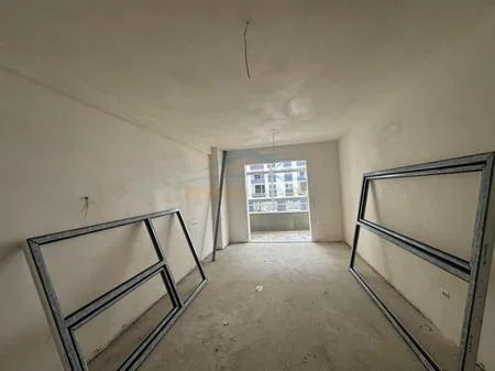 Tirane, shitet apartament 2+1 Kati 1, 99 m² 120.000 € 