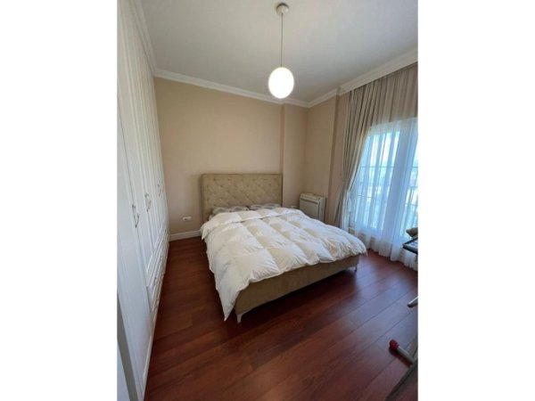 Tirane, shitet apartament 2+1+Ballkon Kati 3, 109 m² 260.000 € (Liqeni i Thate)